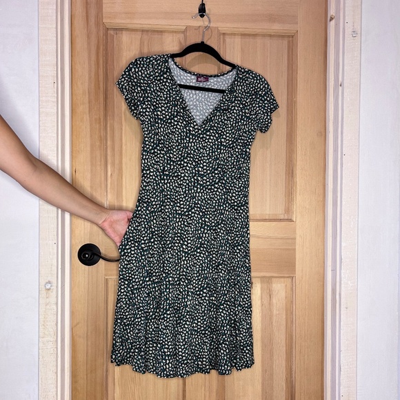 Salaam Dress - Picture 4 of 4